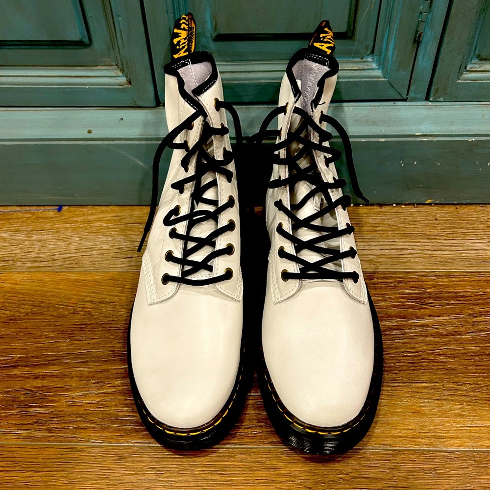 Dr Martens white combat boot